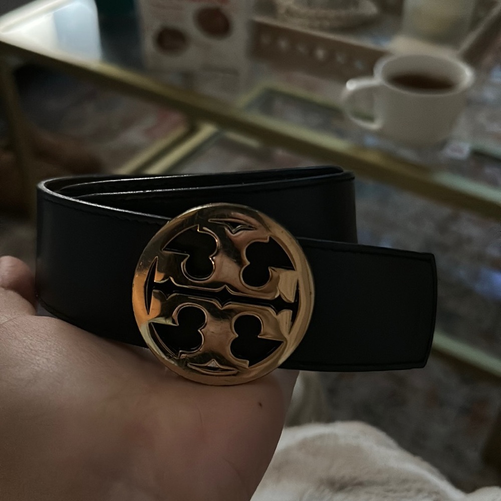 Reversible Tory Burch belt